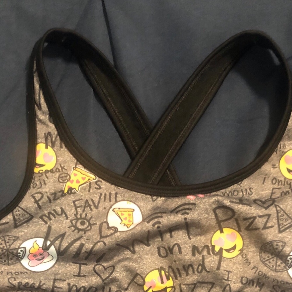 Sports bra